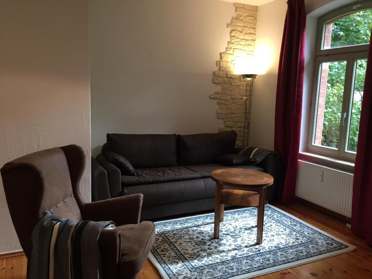 Ferienwohnung Huttenstrasse Halle Halle  Bagian luar foto
