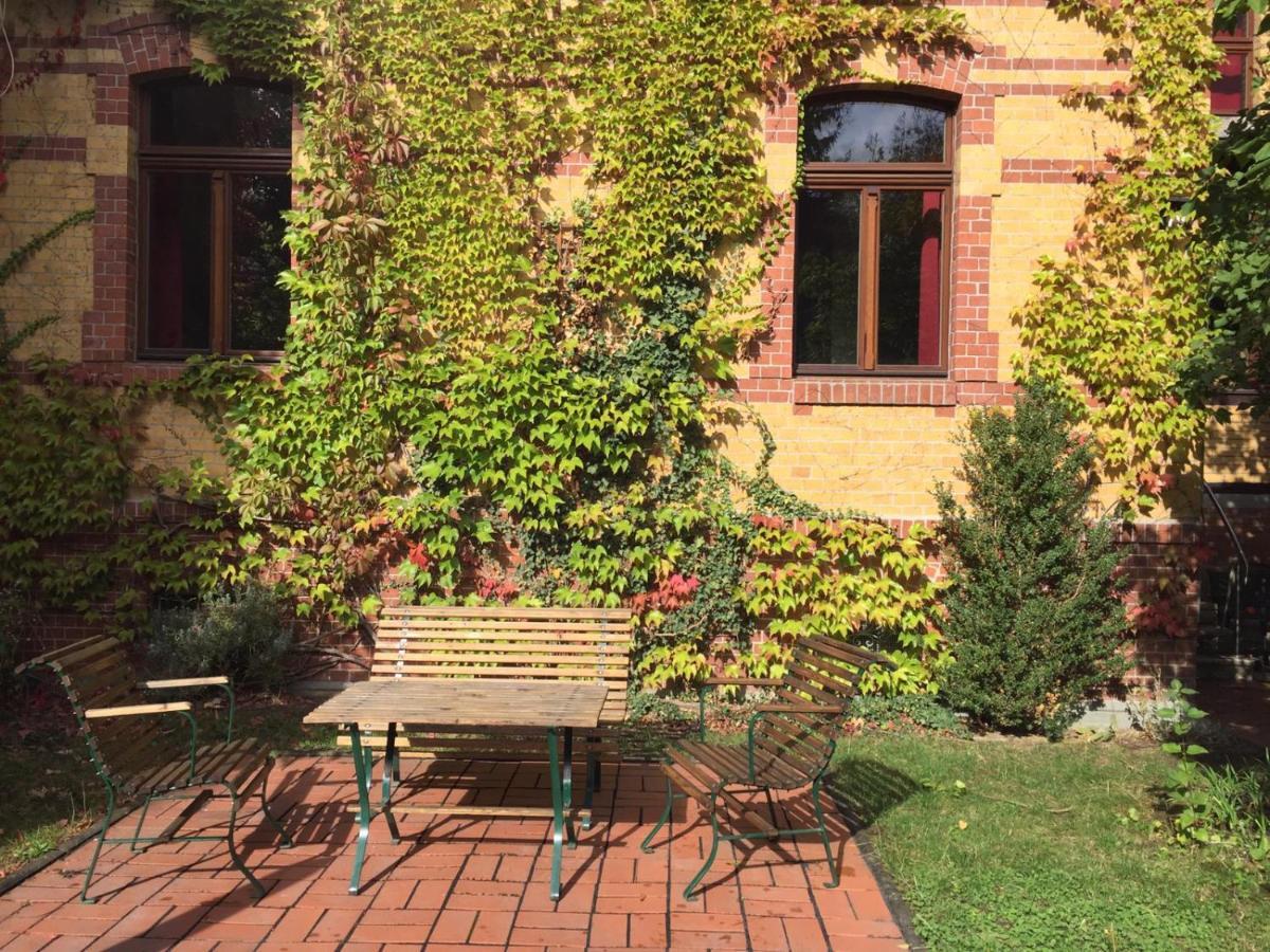 Ferienwohnung Huttenstrasse Halle Halle  Bagian luar foto