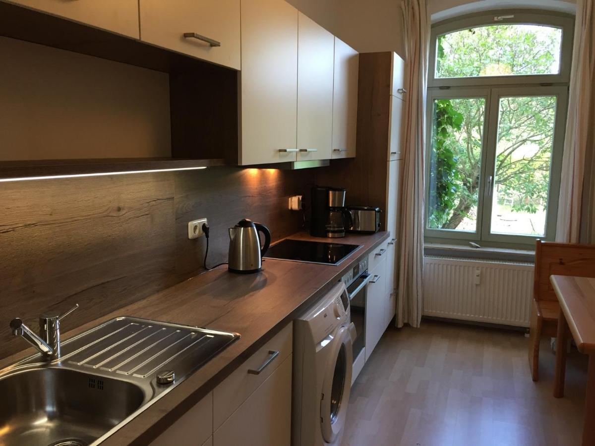 Ferienwohnung Huttenstrasse Halle Halle  Bagian luar foto