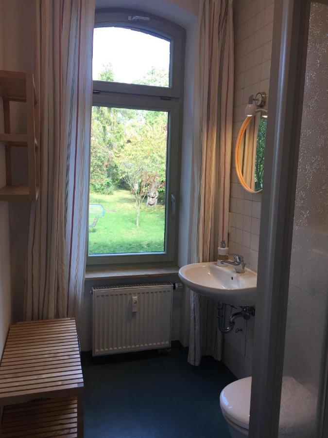 Ferienwohnung Huttenstrasse Halle Halle  Bagian luar foto